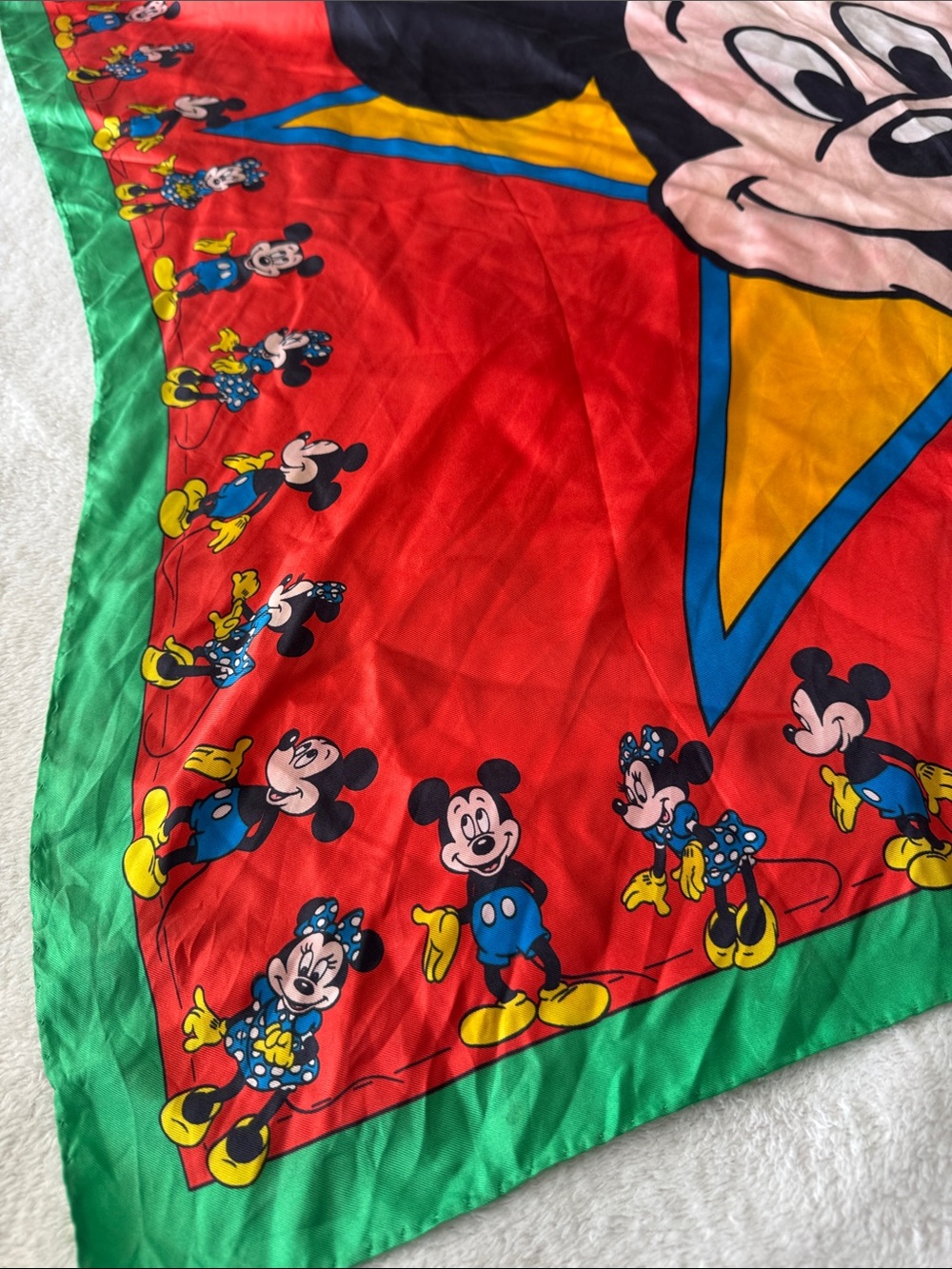 Vintage Disney Mickey Minnie Silk Scarf Red Green Star Graphic Italy Luxurious - Picture 5 of 12